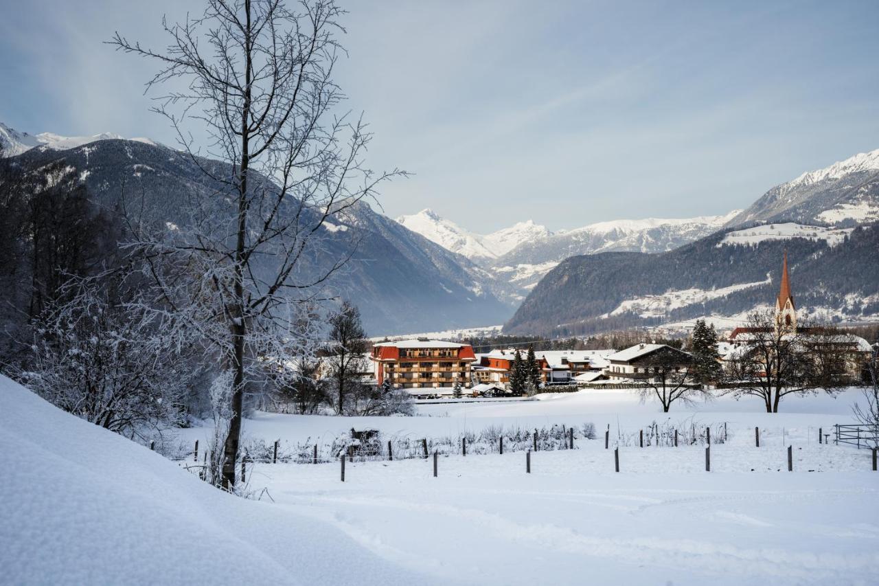 Hotel Reischach Brunico Exteriér fotografie