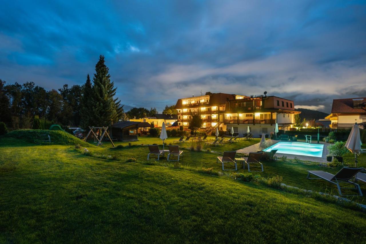 Hotel Reischach Brunico Exteriér fotografie