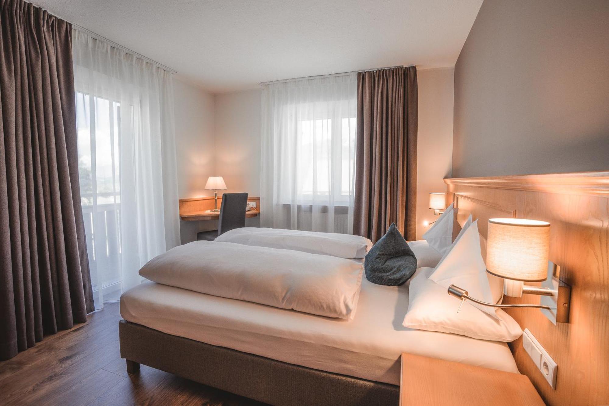 Hotel Reischach Brunico Exteriér fotografie