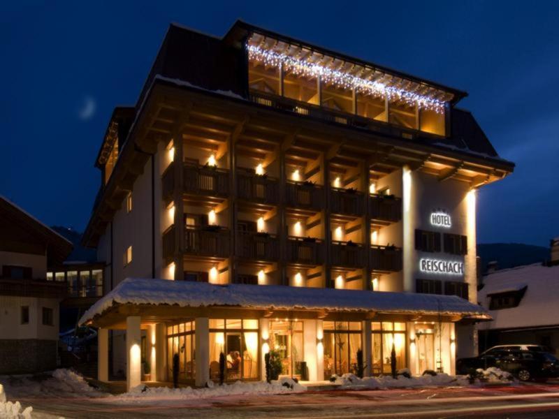 Hotel Reischach Brunico Exteriér fotografie